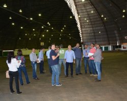 Reuni&atilde;o da Comiss&atilde;o Central Organizadora avalia estrutura do parque e decide sobre a abertura de licita&ccedil;&otilde;es p&uacute;blicas.<br/> 