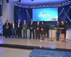 A solenidade de lan&ccedil;amento contou com autoridades municipais e estaduais.