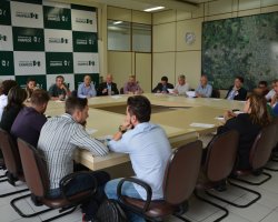 Andamento das obras e novas licita&ccedil;&otilde;es foram assuntos discutidos pela Comiss&atilde;o Central Organizadora da Efapi.<br/> 