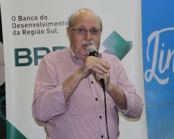 Neuto Fausto de Conto salientou import&acirc;ncia da tecnologia e inova&ccedil;&atilde;o para o desenvolvimento