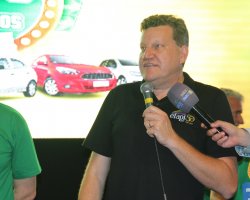 O prefeito Luciano Buligon participou do terceiro sorteio 