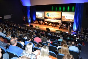 Congresso de Secretarias de Sa&uacute;de de SC segue at&eacute; sexta em Chapec&oacute;