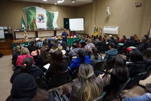 Profissionais de sa&uacute;de participam de capacita&ccedil;&atilde;o sobre urg&ecirc;ncia e emerg&ecirc;ncia