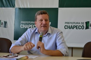 Prefeito Luciano Buligon faz balan&ccedil;o das a&ccedil;&otilde;es de governo no �Pauta Livre�