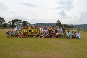 Aldeia Toldo Chimbangue recebe melhorias no campo de futebol