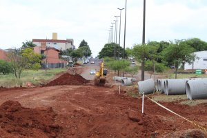 M&atilde;os &agrave; Obra: Trecho da Get&uacute;lio Vargas ganha asfalto novo 