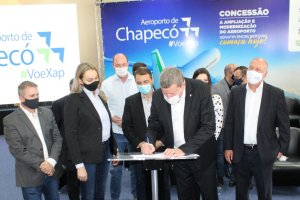 Voe Xap anuncia novas rotas e investimentos de R$ 30 milh&otilde;es no Aeroporto Serafim Enoss Bertaso