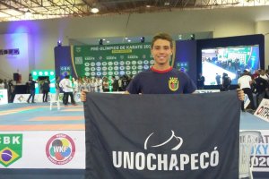 Atleta do Karate de Chapec&oacute; &eacute; destaque em SC