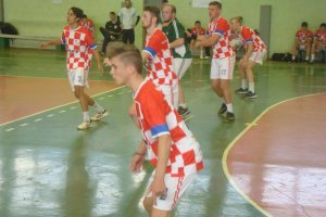 Handebol de Chapec&oacute; comemora classifica&ccedil;&atilde;o nos Joguinhos