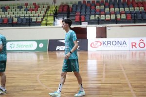 Chape Futsal luta at&eacute; o fim na disputa por uma vaga in&eacute;dita &agrave; decis&atilde;o da S&eacute;rie Ouro