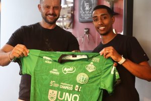 Chape Futsal anuncia ala campe&atilde;o pela sele&ccedil;&atilde;o brasileira de base