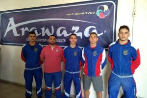 Karatecas buscam vaga para final do Brasileiro