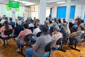 Prefeitura de Chapec&oacute; realizou mais de dez mil atendimentos com senha em abril