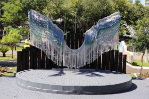 Decora&ccedil;&atilde;o de casa com 1,1 mil pe&ccedil;as de croch&ecirc; e asas em macram&ecirc; s&atilde;o atra&ccedil;&otilde;es no Ecoparque