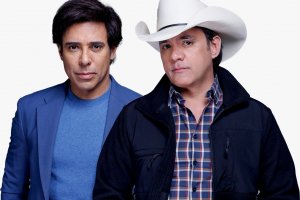 Show de Guilherme & Santiago é uma das atrações da inauguração natalina no parque Edir de Marco