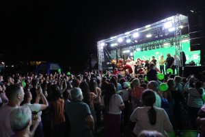 Padre Ezequiel no Jardim do Lago foi uma das atrações do Natal do Brasil em Chapecó