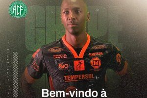 Ala com experi&ecirc;ncia de Liga Nacional refor&ccedil;a a Chape Futsal