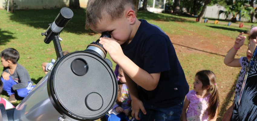 Projeto trabalha a astronomia na educa&ccedil;&atilde;o infantil