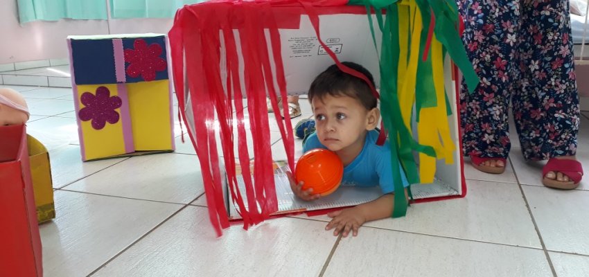 �Caixas m&aacute;gicas� exploram possibilidades de divers&atilde;o e aprendizagem