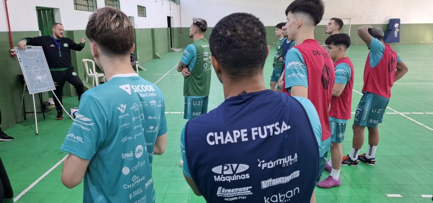 Chape Futsal começa a decidir vaga às quartas de final do Brasileiro