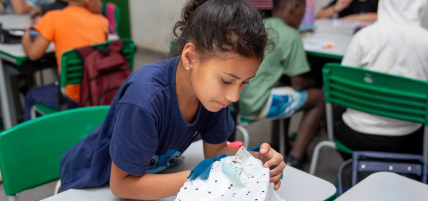 Fast fashion, consumo e sustentabilidade viram tema de estudo na EBM Neiva Costella