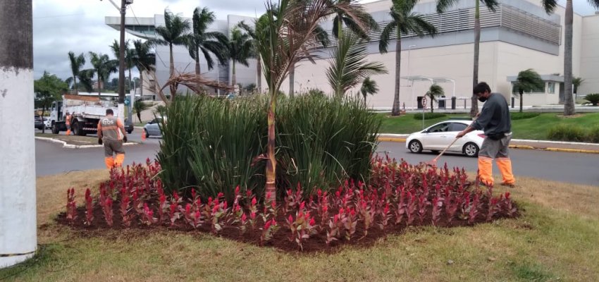 Cronograma semanal de a&ccedil;&otilde;es de infraestrutura nos Bairros, Interior e Escolas do Munic&iacute;pio