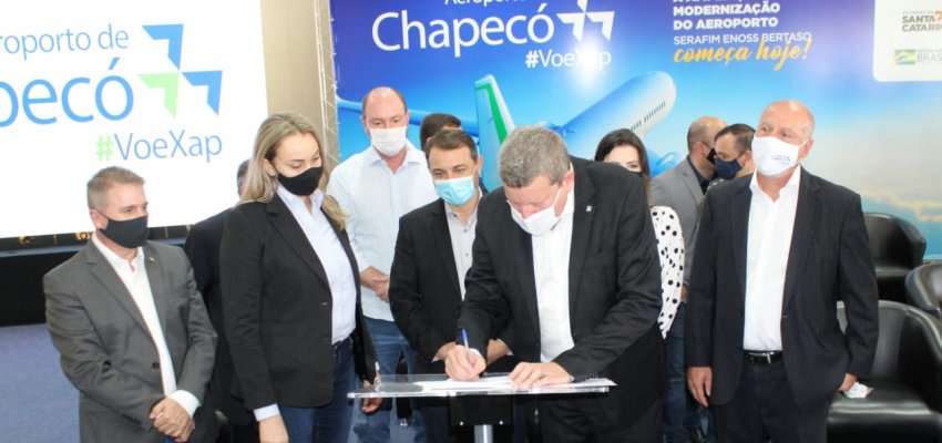 Voe Xap anuncia novas rotas e investimentos de R$ 30 milh&otilde;es no Aeroporto Serafim Enoss Bertaso