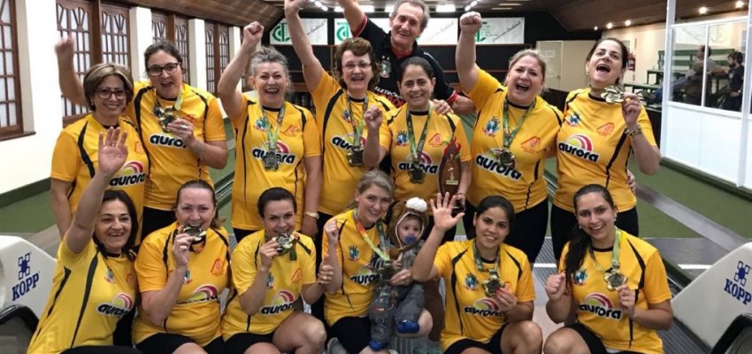 Bol&atilde;o feminino de Chapec&oacute; prepara evento para novembro