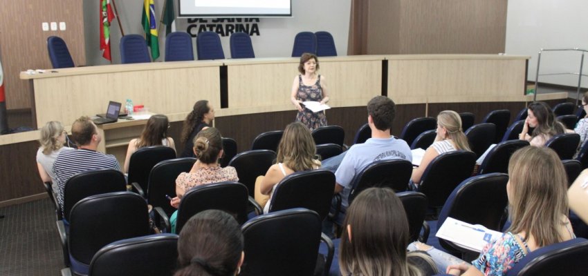 Profissionais da sa&uacute;de recebem capacita&ccedil;&atilde;o para aumentar preven&ccedil;&atilde;o de infec&ccedil;&atilde;o com o v&iacute;rus HIV