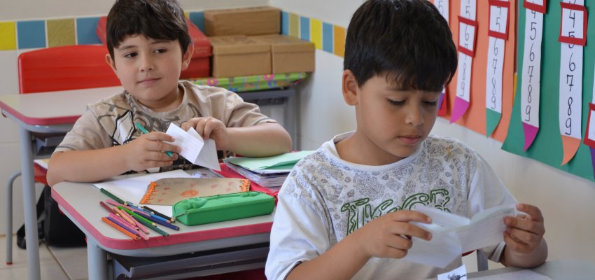 Escolas Municipais resgatam a comunica&ccedil;&atilde;o por cartas
