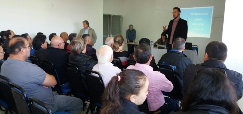 Curso para taxistas &eacute; realizado em Chapec&oacute;