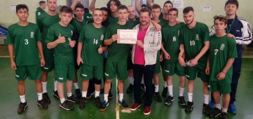 Chapec&oacute; quer recuperar espa&ccedil;o no handebol estadual