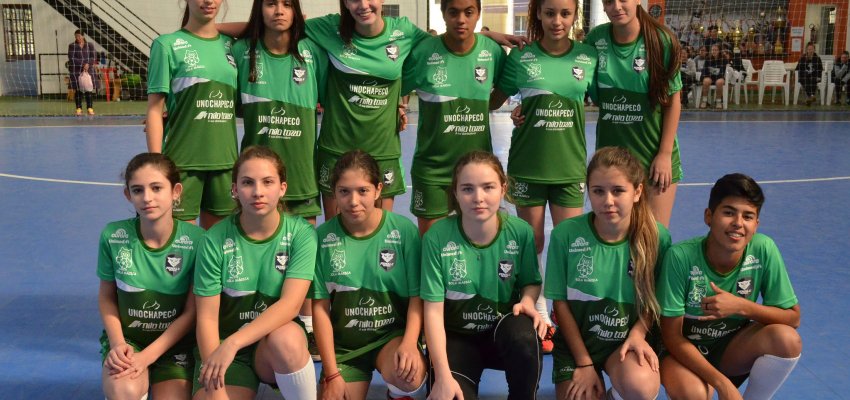 Talentos em forma&ccedil;&atilde;o: atletas relembram primeiros passos na Female