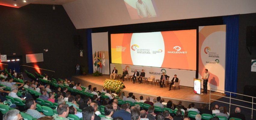 50 mil pessoas passaram pelo  Centro de Eventos no primeiro semestre