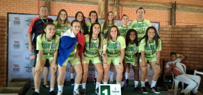 Futsal Feminino de Chapec&oacute; conquista JESC