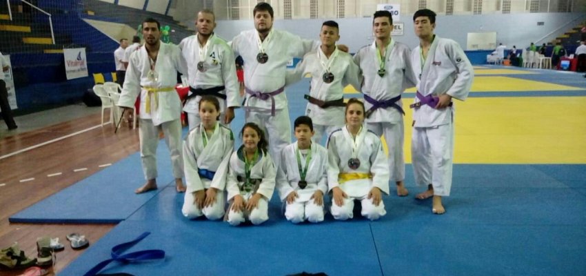 Judô chapecoense conquista resultados positivos