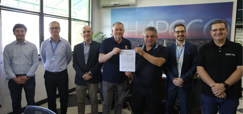 Prefeitura de Chapec&oacute; receber&aacute; R$12 milh&otilde;es em renova&ccedil;&atilde;o de contrato com a Caixa