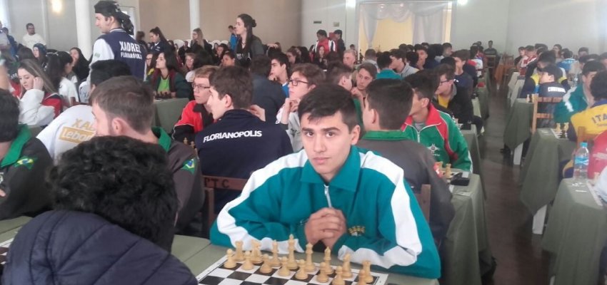 Karat&ecirc; e Xadrez conquistam primeiras medalhas nos Joguinhos Abertos