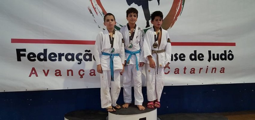 Jud&ocirc; conquista grandes resultados no Estadual