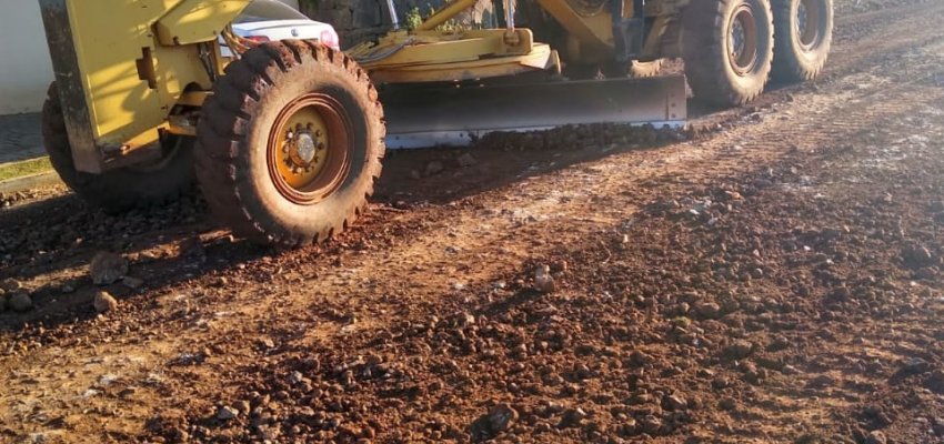 Cronograma semanal de a&ccedil;&otilde;es de infraestrutura nos Bairros, Interior e Escolas do Munic&iacute;pio