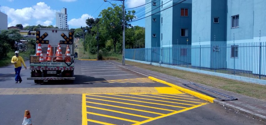 Cronograma semanal de a&ccedil;&otilde;es de infraestrutura nos Bairros, Interior e Escolas do Munic&iacute;pio