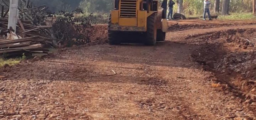 Cronograma de a&ccedil;&otilde;es de infraestrutura nos Bairros e Escolas do Munic&iacute;pio