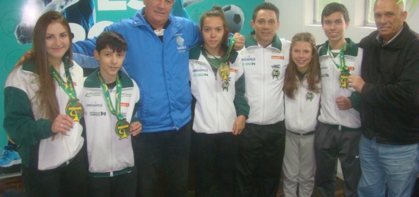 Taekwondo de Chapec&oacute; comemora conquistas no Brasileiro de Menores