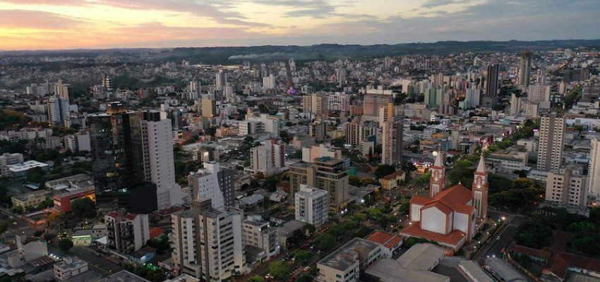 Chapec&oacute; ficou em 11o no Brasil em gera&ccedil;&atilde;o de empregos no com&eacute;rcio