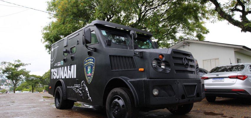 Ve&iacute;culo blindado Tsunami refor&ccedil;a estrutura da Guarda Municipal